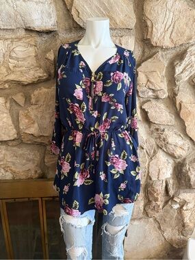 Stella Tweed Navy Floral Zip-Front Top with Pink Roses